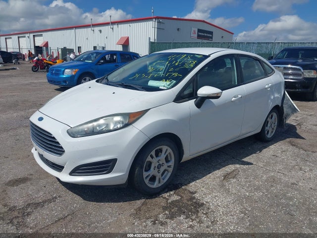 Ford 2014 2014 3FADP4BJ4EM234937 Image 2