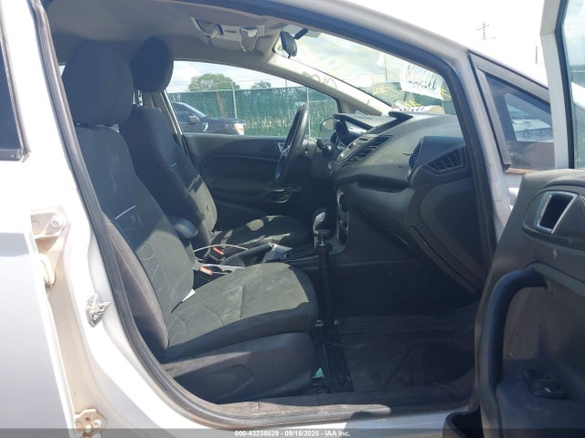 Ford 2014 2014 3FADP4BJ4EM234937 Image 5