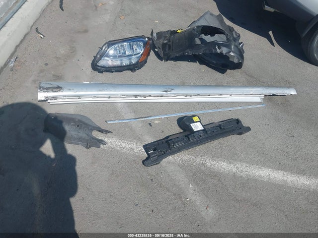 Mercedes-Benz 2015 2015 55SWF4KB2FU033668 Image 12