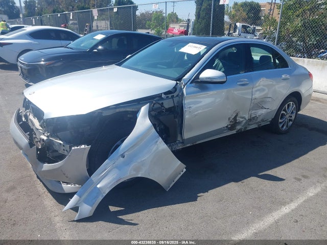 Mercedes-Benz 2015 2015 55SWF4KB2FU033668 Image 2