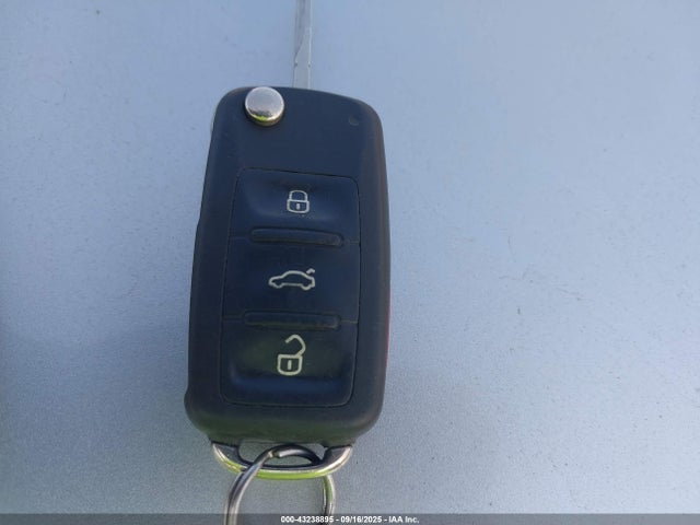 43238895 :رقم المزاد ، 3VWPL7AJ7CM690026 vin ، 2012 Volkswagen Jetta Sportwagen 2.0l Tdi مزاد بيع