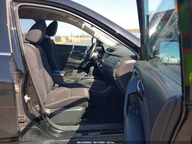 5N1AT2MV6HC730272 Nissan 2017