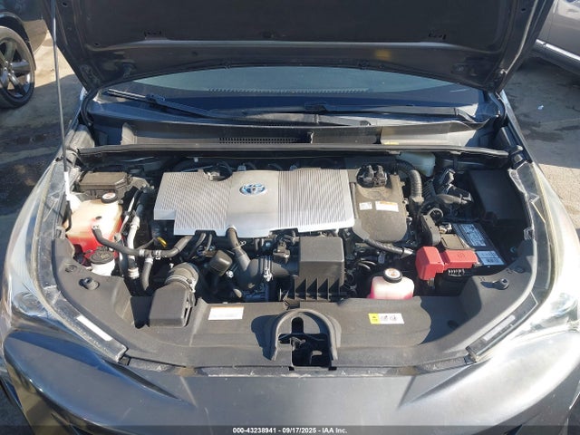 JTDKBRFU1H3036095 Toyota 2zr-fxe,1nm