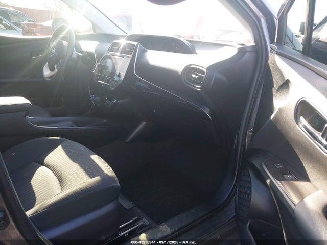 JTDKBRFU1H3036095 Toyota 2zr-fxe,1nm