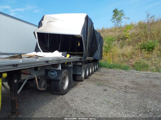 43238959 :رقم المزاد ، 5MAPA4871FA032746 vin ، 2015 Mac Trailer Mfg 48' Flatbed Semi Trailer مزاد بيع