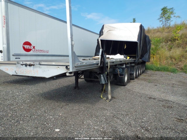 43238959 :رقم المزاد ، 5MAPA4871FA032746 vin ، 2015 Mac Trailer Mfg 48' Flatbed Semi Trailer مزاد بيع