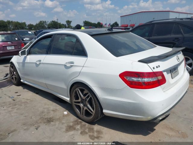 2013 MERCEDES-BENZ E 63 AMG WDDHF7EB1DA762179 Photo 2