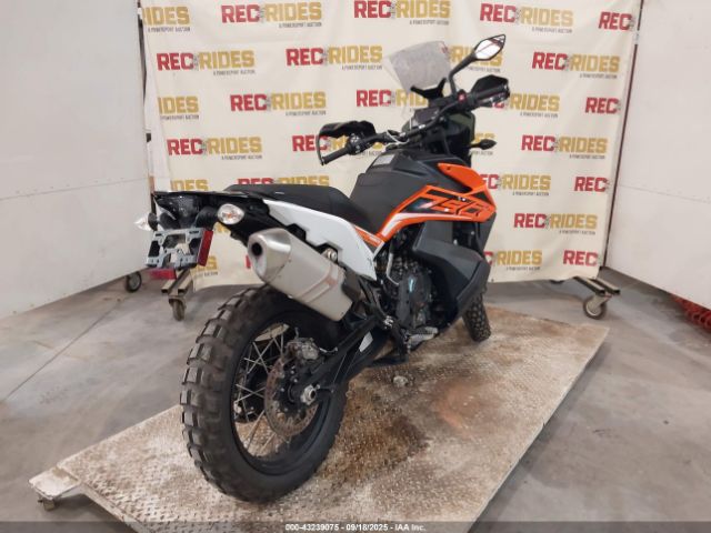 2020 KTM 790 VBKTS340XLM774528 Photo 3