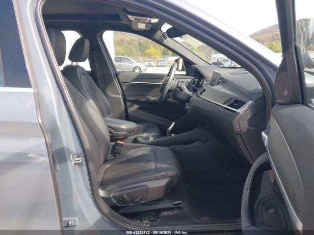 2021 BMW X1 WBXJG9C09M5S01939 Photo 4