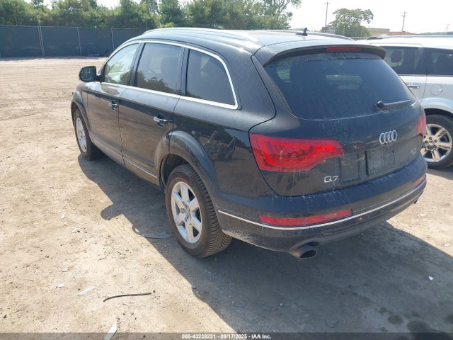 2015 AUDI Q7 WA1LGAFE8FD016959 Photo 2
