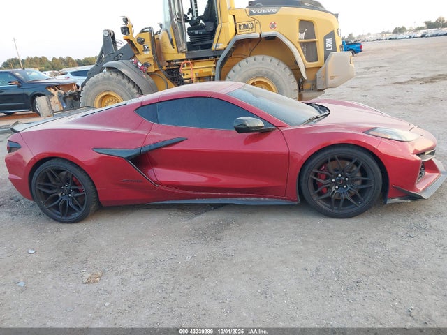 Chevrolet Lt6 2024 1G1YE2D38R5600231 Image 13
