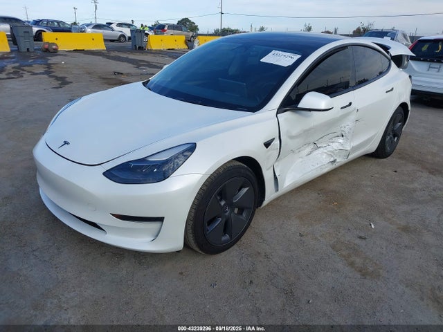 2023 TESLA MODEL 3 5YJ3E1EA7PF563600 Photo 1