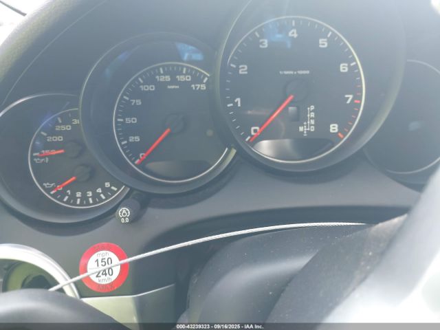 2017 PORSCHE CAYENNE WP1AA2A22HKA82454 Photo 6