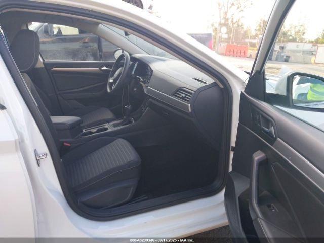 2023 VOLKSWAGEN JETTA 3VW5M7BU6PM021006 Photo 4