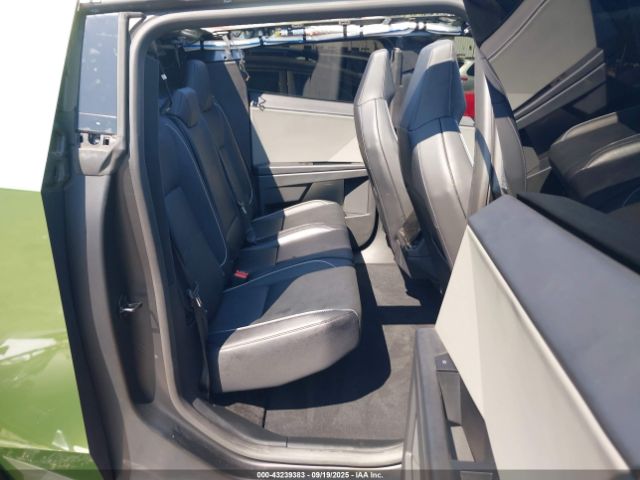 2024 TESLA CYBERTRUCK 7G2CEHED6RA024255 Photo 7