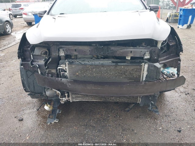 1G11E5SXXFF175805 Chevrolet ltg