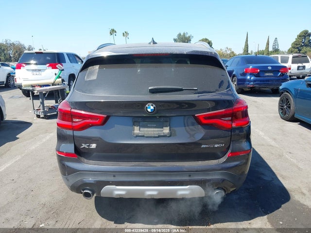 5UXTR7C50KLE88503 BMW X3
