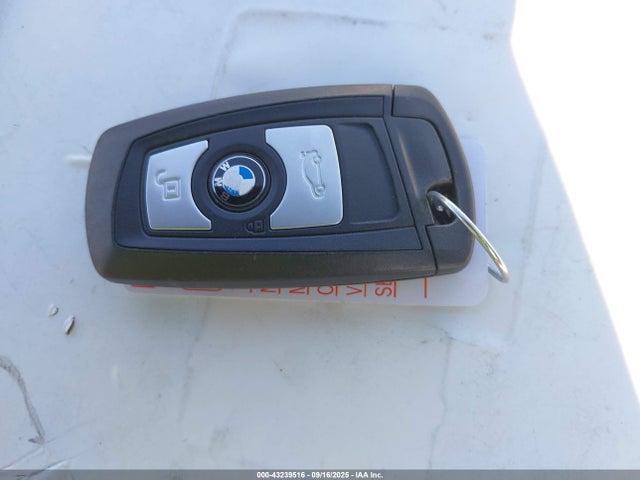BMW 2015 2015 WBA3B3G53FNT18150 Image 11