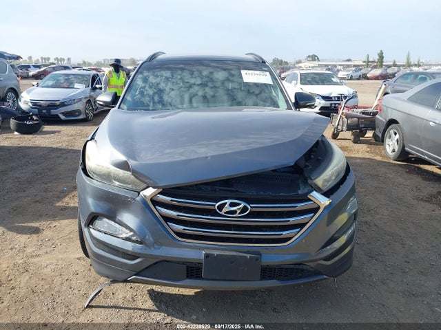 Hyundai Tucson 2016 KM8J33A25GU126012 Image 12