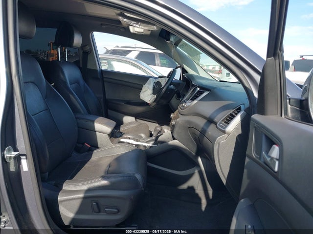 Hyundai Tucson 2016 KM8J33A25GU126012 Image 5
