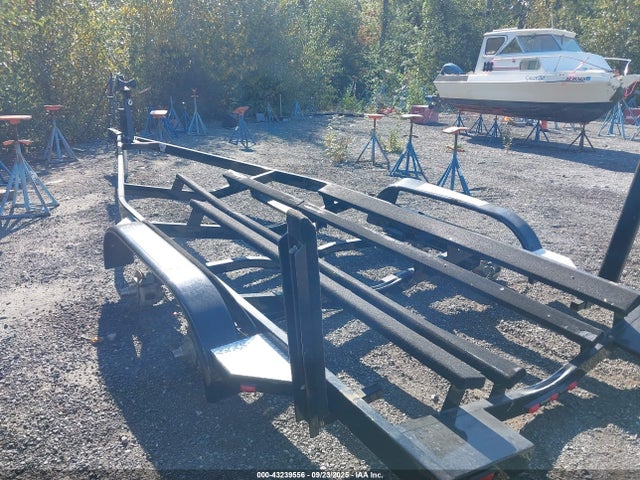 Trailer 2018 2018 4FBBC2324J1023902 Image 3