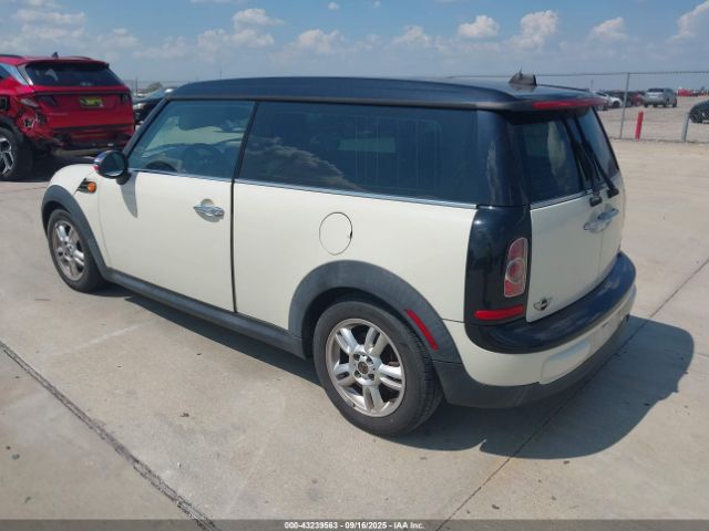 2012 MINI COOPER CLUBMAN WMWZF3C51CT190356 Photo 2