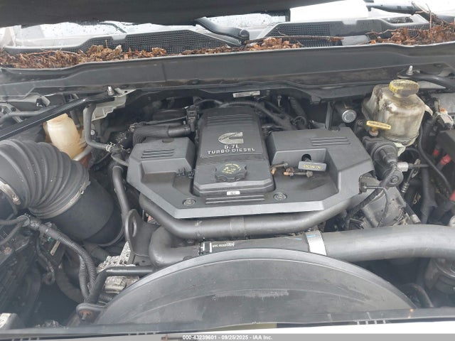 43239601 :رقم المزاد ، 3C7WRMDLXMG517421 vin ، 2021 Ram 5500 Chassis Tradesman/slt مزاد بيع