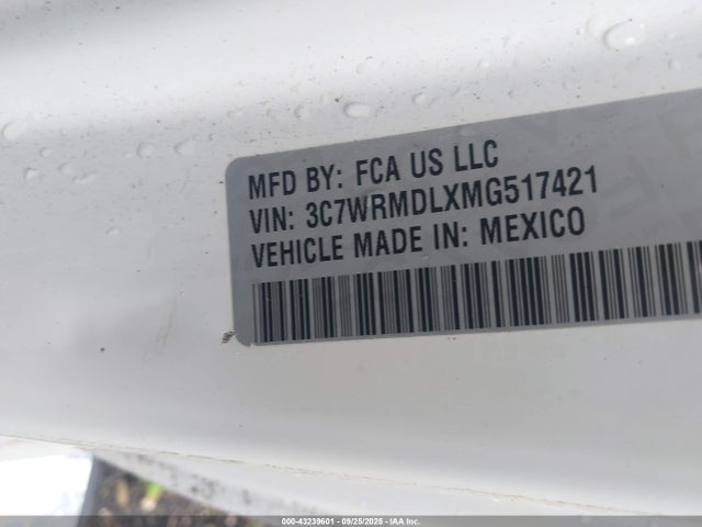 43239601 :رقم المزاد ، 3C7WRMDLXMG517421 vin ، 2021 Ram 5500 Chassis Tradesman/slt مزاد بيع