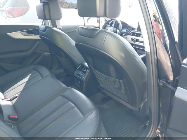 2018 AUDI A4 WAUKMAF44JN011579 Photo 7