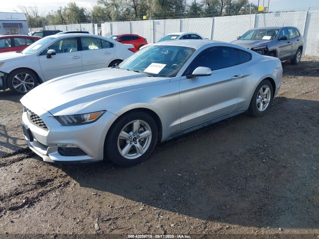 43239715 :رقم المزاد ، 1FA6P8AM6H5323415 vin ، 2017 Ford Mustang V6 مزاد بيع