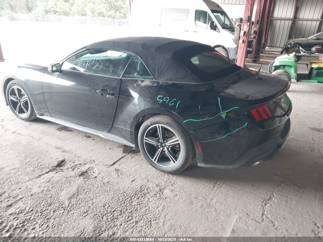 1FAGP8UH0R5105961 Ford 4v