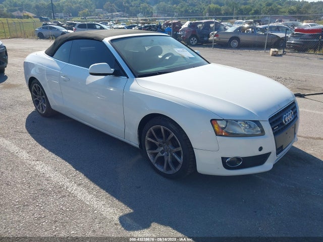 2010 AUDI A5 WAUCFAFH8AN016043 Photo 0