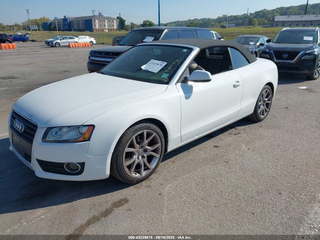2010 AUDI A5 WAUCFAFH8AN016043 Photo 1