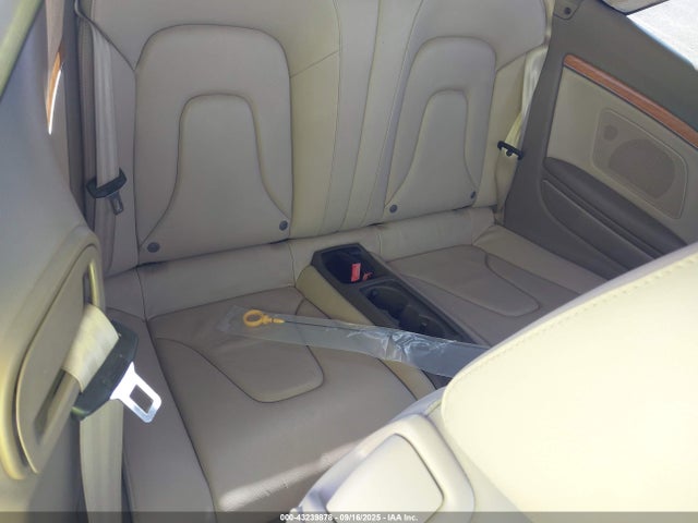 2010 AUDI A5 WAUCFAFH8AN016043 Photo 7