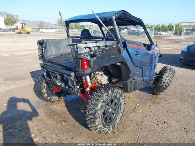 2022 POLARIS GENERAL 3NSGXK996NH651801 Photo 3