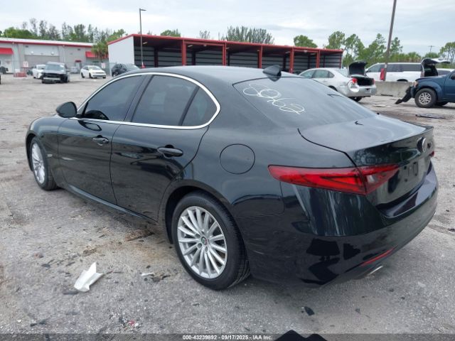 2021 ALFA ROMEO GIULIA ZARFAMAN0M7648062 Photo 2