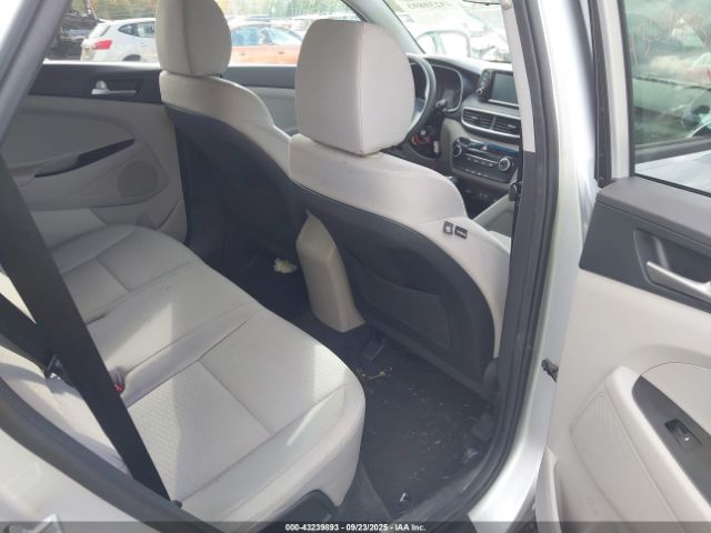 2019 HYUNDAI TUCSON KM8J2CA4XKU851067 Photo 7