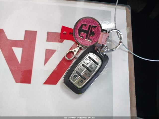 2024 CHRYSLER PACIFICA HYBRID 2C4RC1S77RR104051 Photo 10