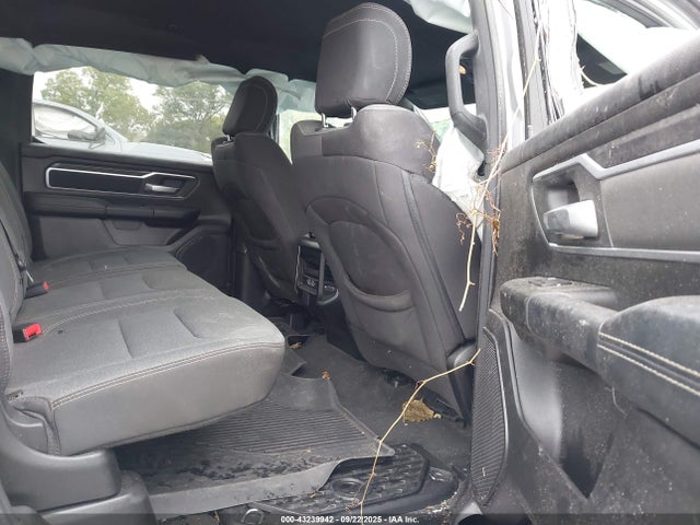 RAM 1500 2023 1C6SRFFT6PN696225 Image 8