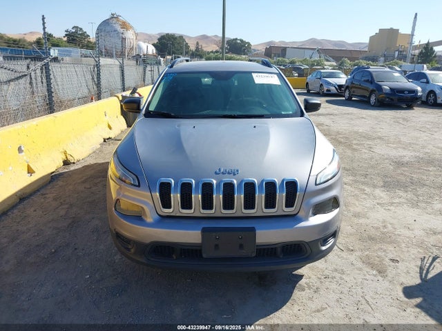 1C4PJLAB6GW336773 Jeep Cherokee