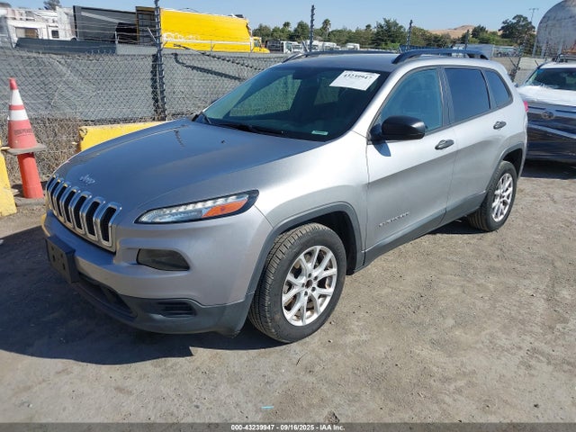 1C4PJLAB6GW336773 Jeep Cherokee
