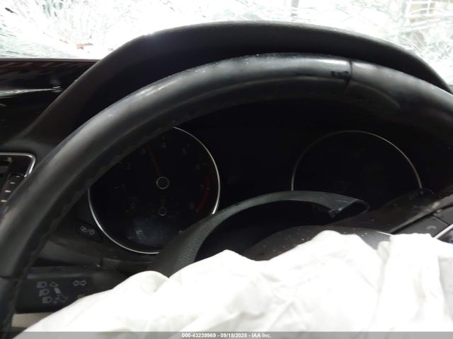 1VWAT7A34GC053187 Volkswagen Passat 1.8t R-line
