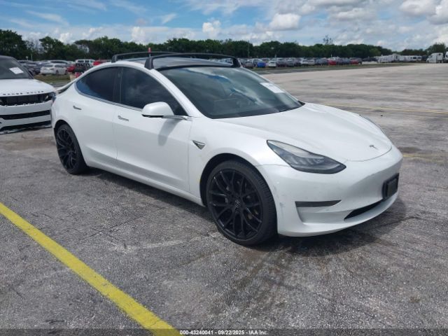 2019 TESLA MODEL 3 5YJ3E1EA3KF401701 Photo 0