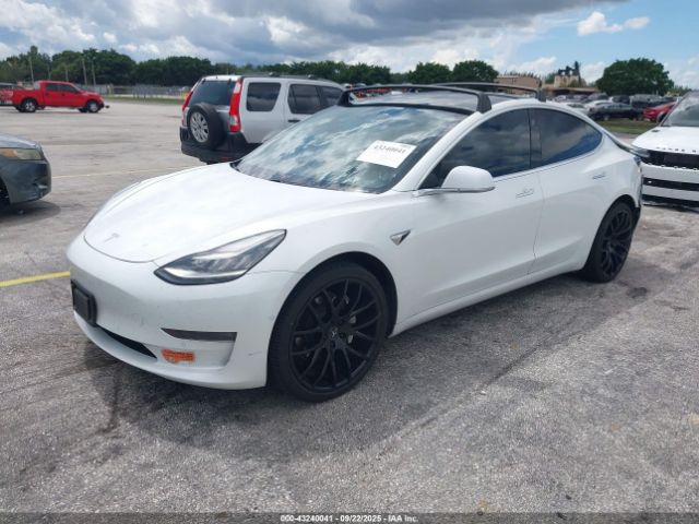 2019 TESLA MODEL 3 5YJ3E1EA3KF401701 Photo 1