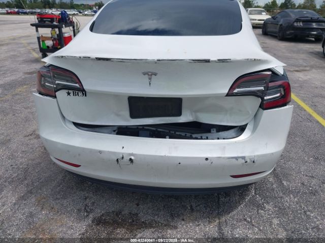 2019 TESLA MODEL 3 5YJ3E1EA3KF401701 Photo 5