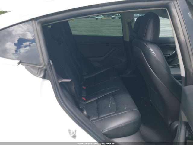 2019 TESLA MODEL 3 5YJ3E1EA3KF401701 Photo 7