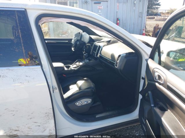 2013 PORSCHE CAYENNE HYBRID WP1AE2A26DLA14490 Photo 4