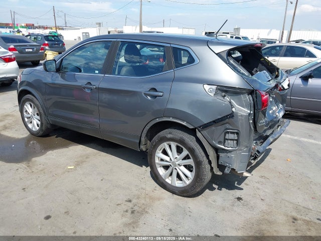 JN1BJ1CP3HW034031 Nissan ROGUE SPORT