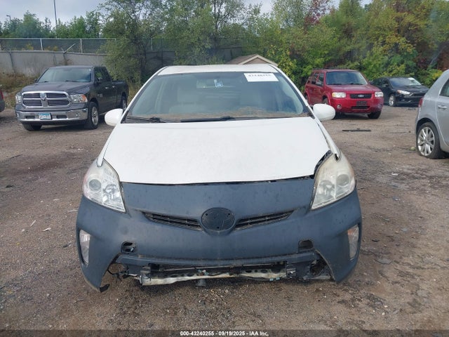 Продажа на аукционе авто 2014 Toyota Prius Two, vin: JTDKN3DU5E0360932, номер лота: 43240255