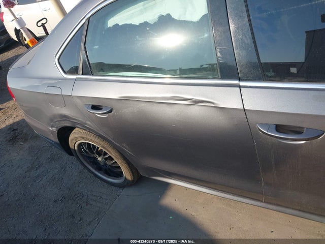 Volkswagen 2014 2014 1VWCN7A39EC083463 Image 13